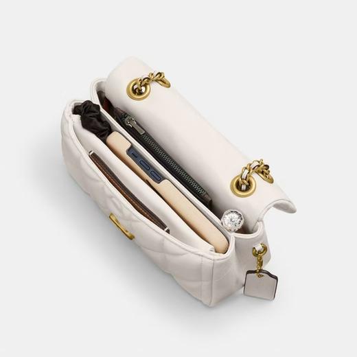 【爆】1楼COACH蔻驰女士PILLOW绗缝TABBY 20号单肩包斜挎包 吊牌价3450现价3189 商品图3
