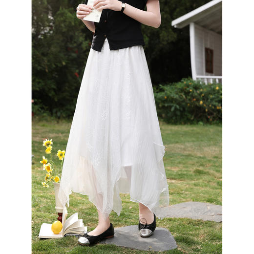 鹿向南【0420/20:00新品前1小时7折限量100件】白色半身裙 商品图2