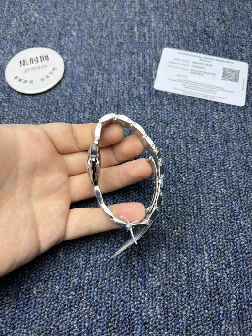 AF卡地亚蓝气球系列 小号28mm 钻刻面 女士腕表 商品图4