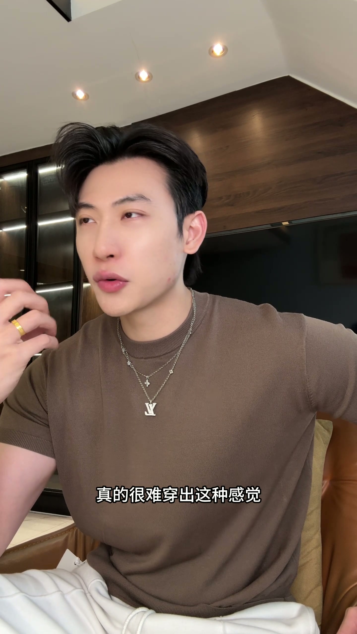 51191SDSA男装2026新款高贵轻奢老钱风纯色针织圆领短袖T恤百搭时尚