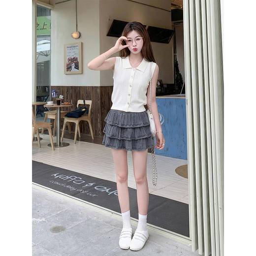 <曾小咸推荐>4.19现货秒杀 ！微信超特价！韩系翻领短款针织背心 日常159.99 立减90 秒杀69.99！！ 商品图3