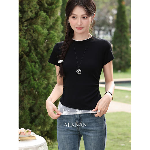 鹿向南【0417/20:00新品前1小时7折限量100件】假两件正肩黑色T恤 商品图1