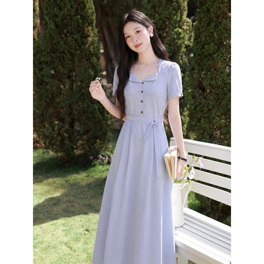 鹿向南【0420/20:00新品前1小时7折限量100件】蓝白条纹连衣裙 商品图4
