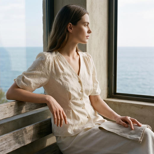 PALUOPO/PL暗纹提花V领灯笼短袖真丝上衣重磅桑蚕丝女式T恤ES23559Z-A 商品图2