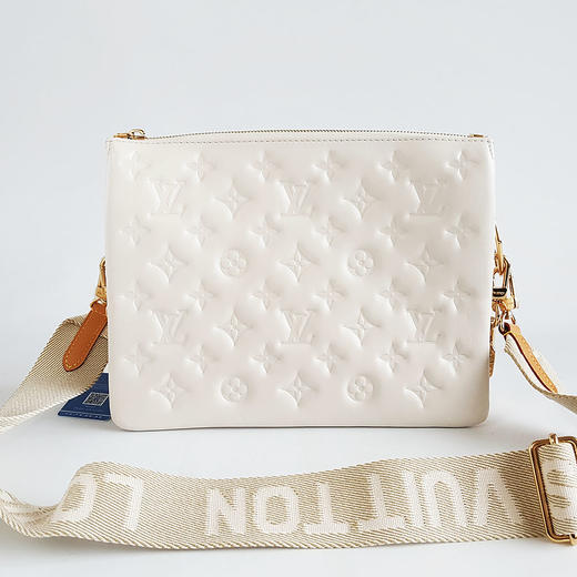 【95新】LV路易威登M21262小号白色压纹COUSSIN单肩斜挎包女士140426AK09 商品图4