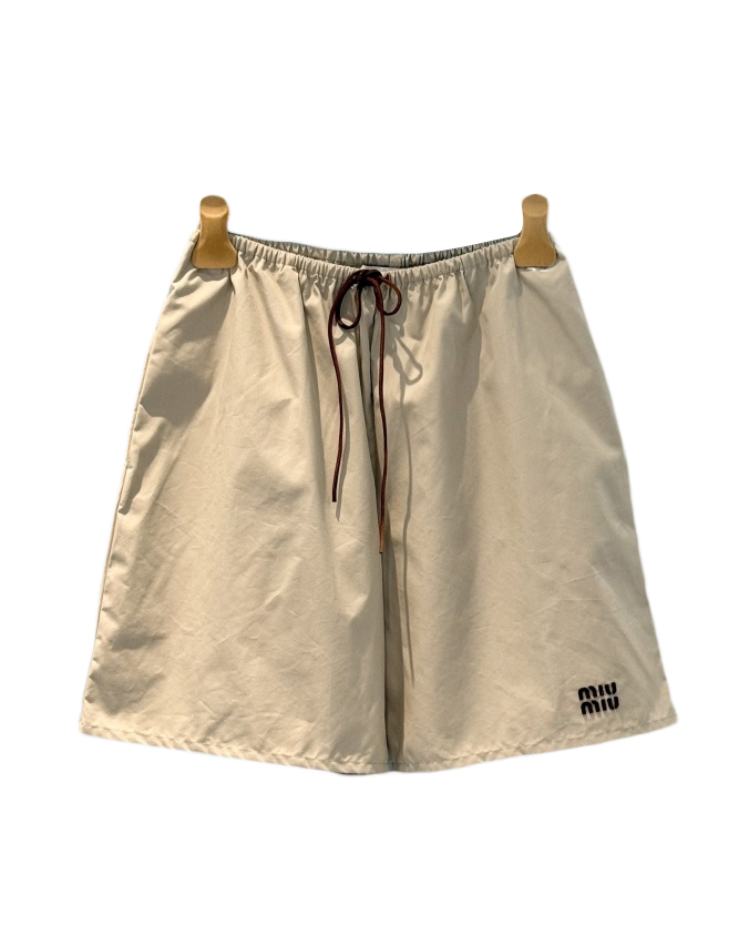 中性款logo皮标短裤zh017