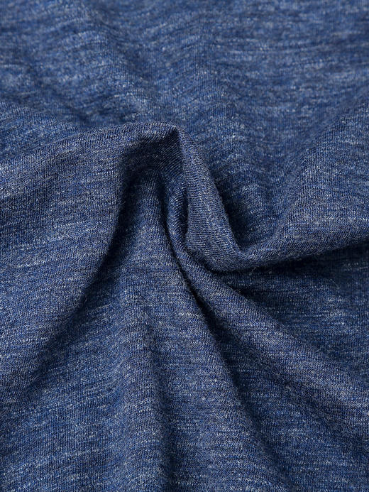 藏蓝色字母印花短袖 T 恤女 夏季简约圆领修身显瘦休闲百搭基础款上衣 商品图4