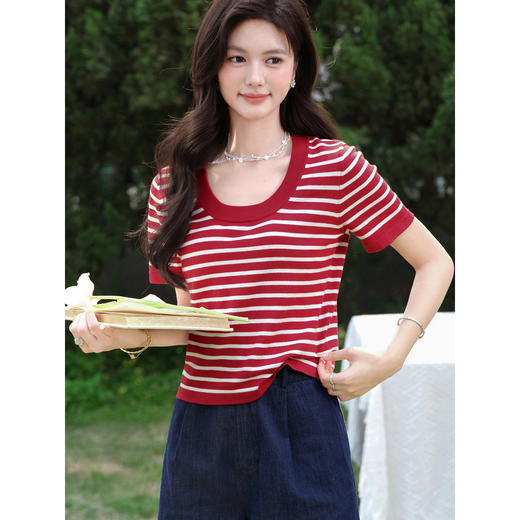 鹿向南【0420/20:00新品前1小时7折限量100件】红色T恤 商品图0