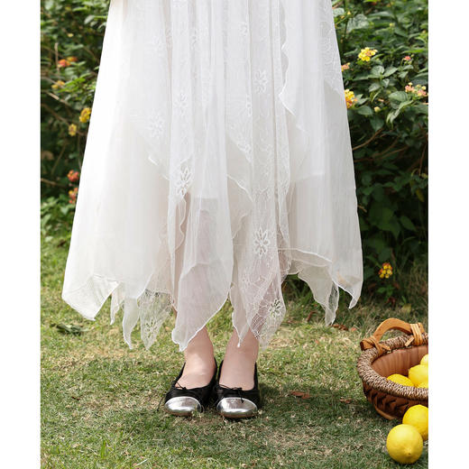 鹿向南【0420/20:00新品前1小时7折限量100件】白色半身裙 商品图3