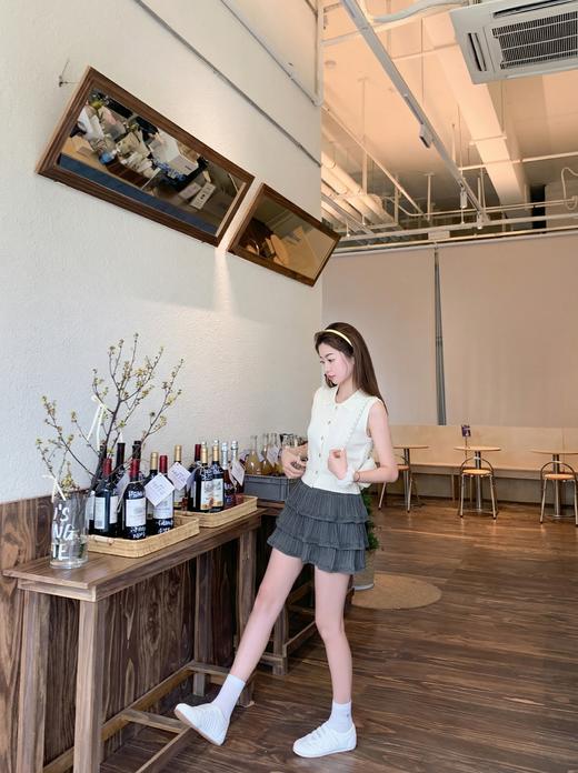 <曾小咸推荐>4.19现货秒杀 ！微信超特价！韩系翻领短款针织背心 日常159.99 立减90 秒杀69.99！！ 商品图5