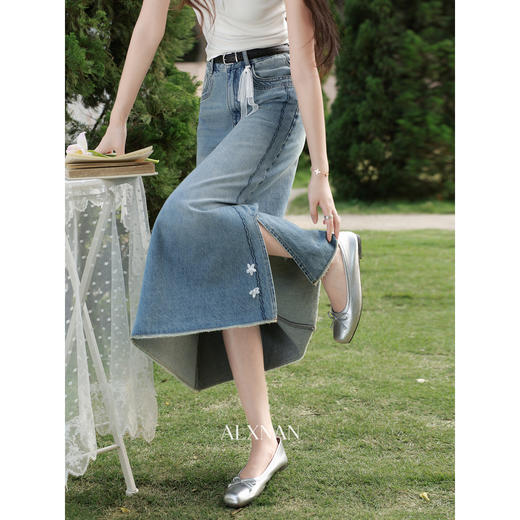 鹿向南「青春诗韵」蓝色牛仔半身长裙女夏季韩系气质开衩A字裙子 商品图2