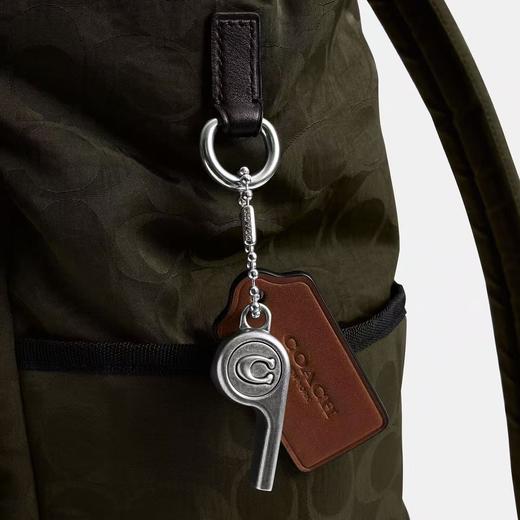 【爆】1楼COACH蔻驰经典标志LOGAN尼龙双肩包 吊牌价2950现价2729 商品图3