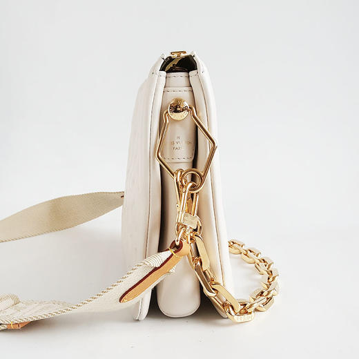 【95新】LV路易威登M21262小号白色压纹COUSSIN单肩斜挎包女士140426AK09 商品图3