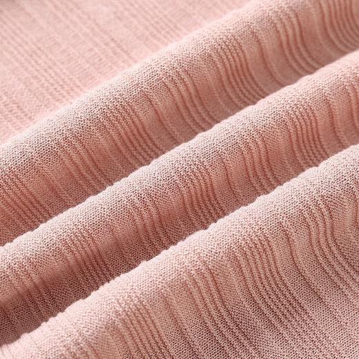 母亲节限量🤗优雅气质妈妈款💗『俏墨母亲节洋气妈妈冰丝T恤』高级简约耐看👏妈妈穿上气质直接拉满💯 ✅百搭不挑人，简约纯色显贵气，越穿越有气质  商品图5