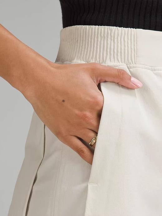 瑜伽百慕短裤，高腰宽松设计。显瘦普拉提小标户外运动裤E041860 商品图9