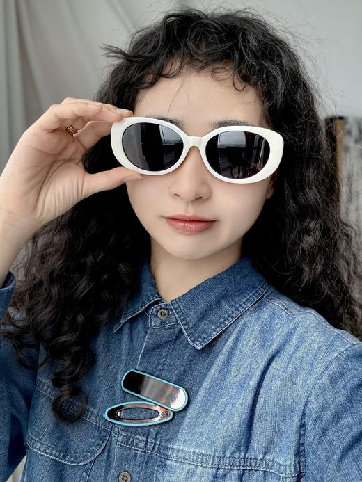 【夏日必备 女款/男款/儿童墨镜】驾驶、骑行、旅游 防晒防紫外线  视觉舒适 时尚单品 商品图3