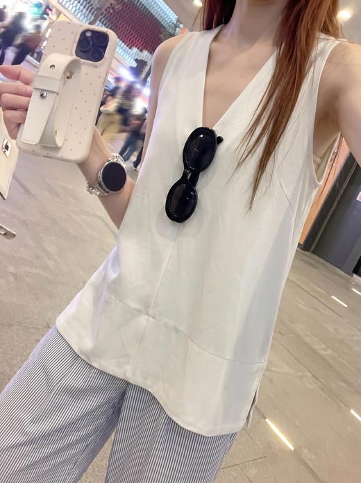 <曾小咸推荐> 4.20新品上新 挂脖v领背心+条纹阔腿裤套装 日常价189/套！活动价129/套！单件背心69！单件条纹休闲裤79！【预售款，预计3-15天发货】 商品图4