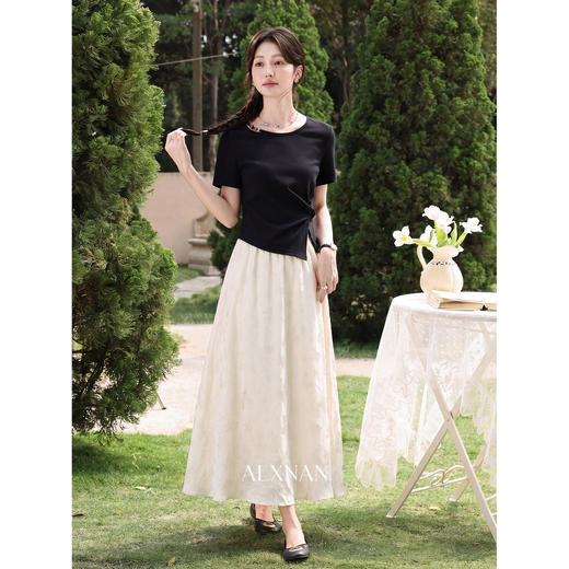 鹿向南「诗韵婉兮」杏色半身裙女夏季新款气质垂感国风显瘦A字裙 商品图1