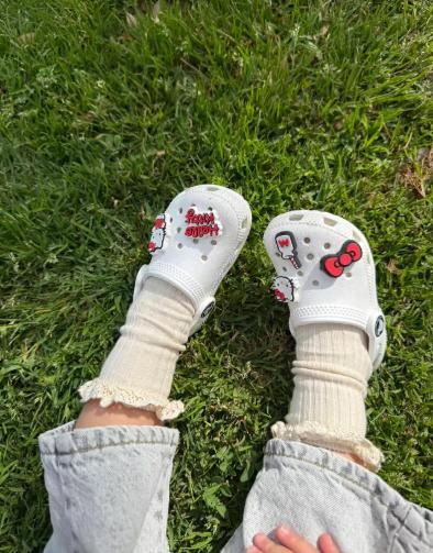 Crocs卡骆驰儿童洞洞鞋 夏日必备爆款断货王儿童男女同款 不赠送智必星（鞋花） 商品图9
