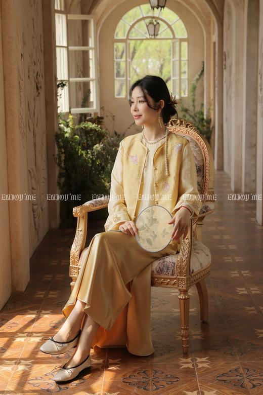 【门店同款】ENJOY春季“画中行”月明清影上衣 170643308 商品图3