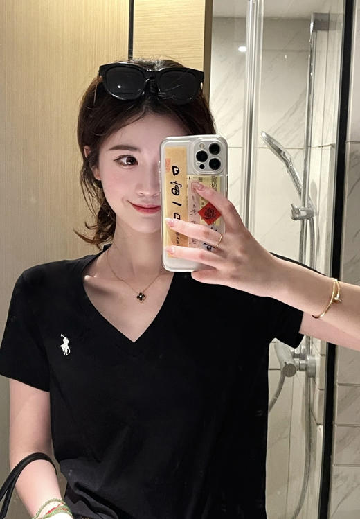 Ralph Lauren拉夫V领小标刺绣T恤 商品图2