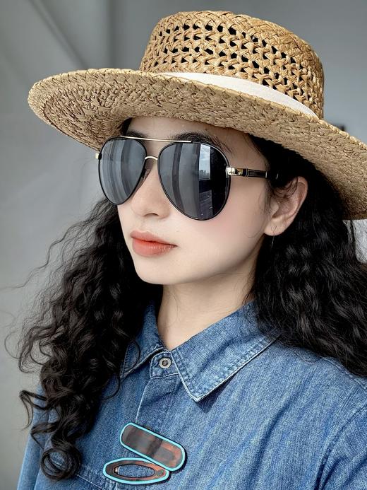 【夏日必备 女款/男款/儿童墨镜】驾驶、骑行、旅游 防晒防紫外线  视觉舒适 时尚单品 商品图4