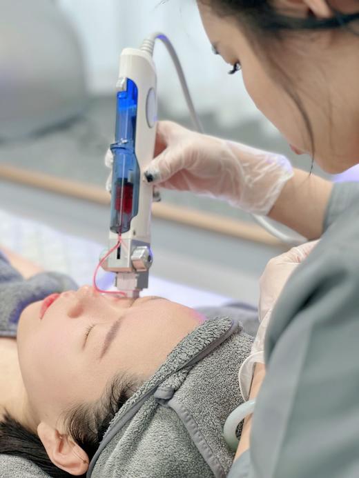 研尔博士-5支装血清蛋白抗皱紧致水光动能精华液 商品图8