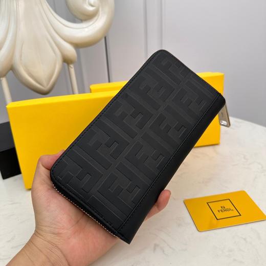芬迪Fendi 长款拉链钱夹 【颜色】黑色 高端品质 商品图5