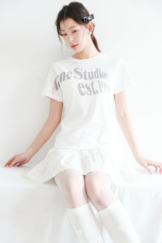 时髦精的显瘦tee，短袖+长袖一起。胸口印花做旧复古圆领E041888 商品图12