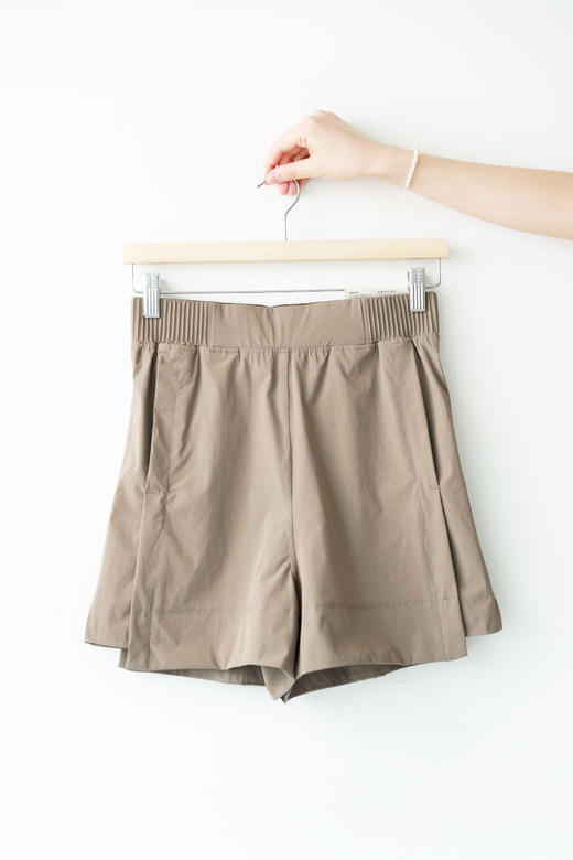 瑜伽百慕短裤，高腰宽松设计。显瘦普拉提小标户外运动裤E041860 商品图11