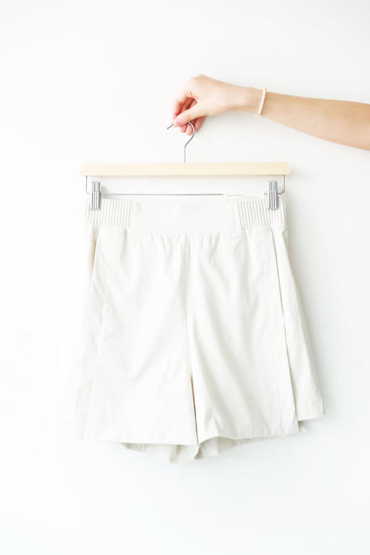 瑜伽百慕短裤，高腰宽松设计。显瘦普拉提小标户外运动裤E041860 商品图4