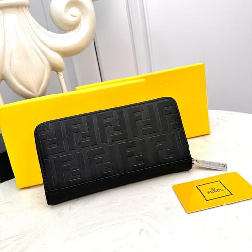 芬迪Fendi 长款拉链钱夹 【颜色】黑色 高端品质 商品图2