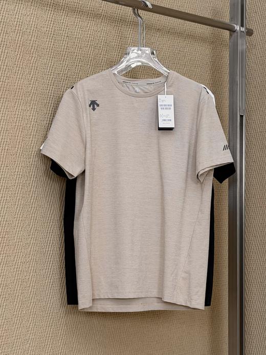 毒家！三色！专业速干面料！​Dst梭织速干防晒短袖   男D短袖 商品图1