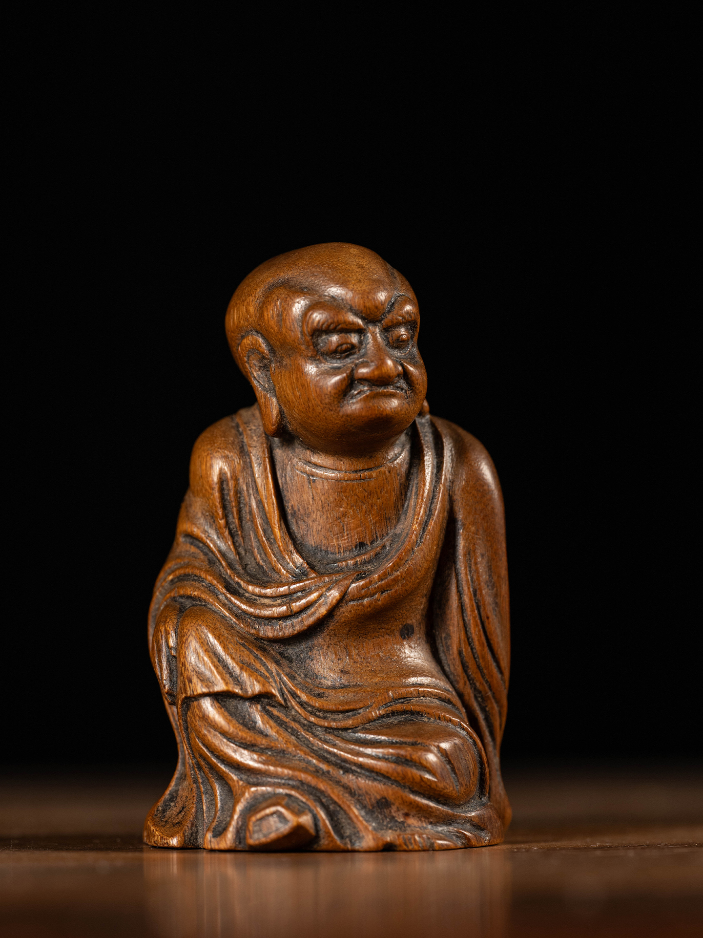 明 沉香木雕罗汉像