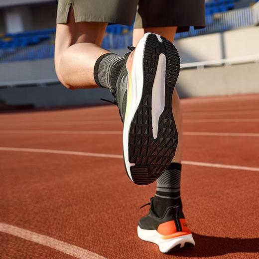 【爆款返场】安踏马赫6代SE丨缓震竞速训练跑步鞋男中考体测新年跑鞋112615582 商品图3