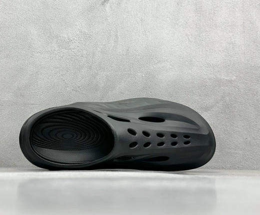 hoka减震沙滩鞋包头拖鞋 商品图2