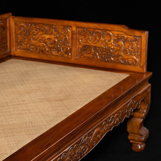 清 黄花梨螭龙纹福禄寿三围屏罗汉床 商品图1