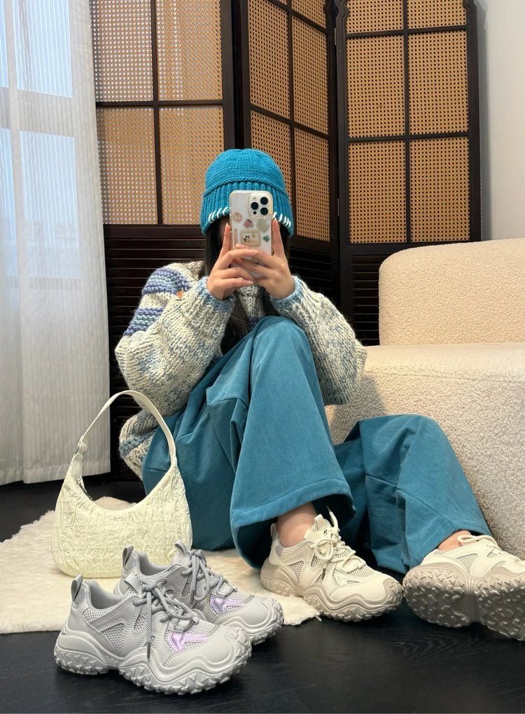 纪华菲超轻透气丑萌大头系带登山鞋  26Y04105-