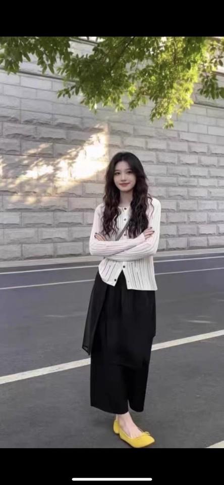 春夏刚需的天丝亚麻镂空防晒坑条针织开衫 商品图7