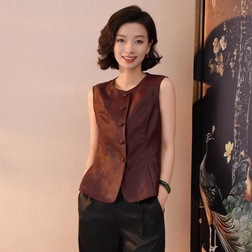 西子/琢玉27姆米桑蚕丝非遗香云纱新中式立裁收腰马甲/MJTJ1210 商品图0