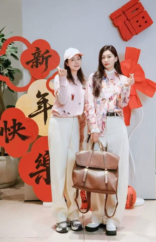 B*同款【蜡象鸢尾花】艺术花卉百搭设计感宽松衬衫 商品图6
