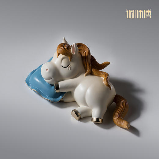 铜师傅《梦圆》创意可爱马摆件 治愈系桌面装饰品 工位解压礼品 商品图5