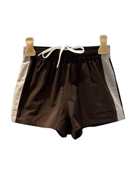 女款拼色织带刺绣短裤zo017