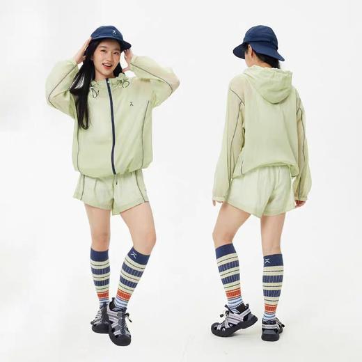 【出游季特惠，春夏新品】ACMEITEM爱棵米 户外亲子轻量连帽外套短裤透气夏季皮肤衣裤子女GAH3210493C/GAH3210500C/GAH2220417C/GAH3220419C 商品图4