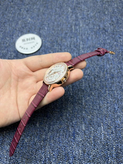 江诗丹顿传袭月相系列 女士腕表 表盘直径36mm 商品图4