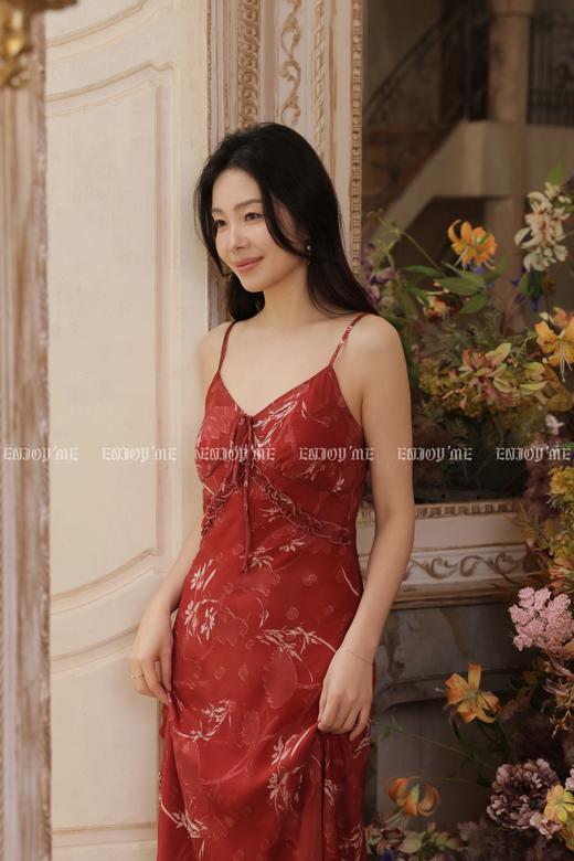 【门店同款】ENJOY夏季玫瑰信笺吊带裙 171045650 商品图3