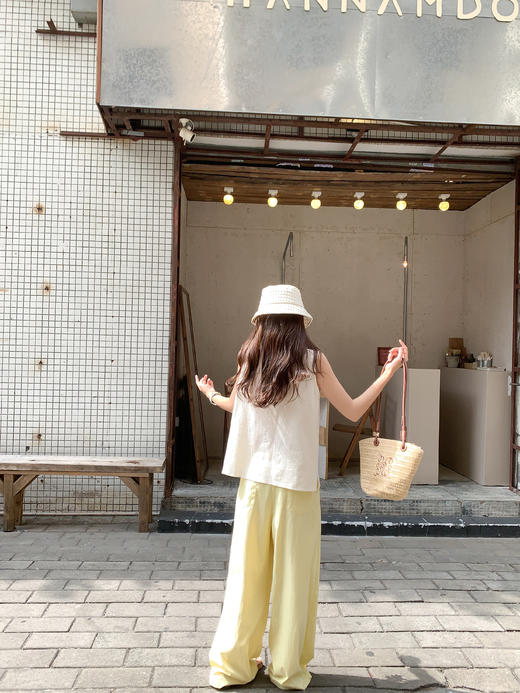 <曾小咸推荐>4.20现货秒杀 ！微信超特价！韩系刺绣碎褶无袖背心 日常139.99 立减70 秒杀69.99！！休闲裤 秒杀69.99！！ 商品图10