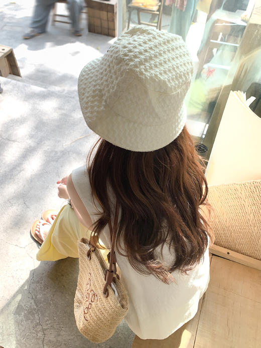 <曾小咸推荐>4.20现货秒杀 ！微信超特价！韩系刺绣碎褶无袖背心 日常139.99 立减70 秒杀69.99！！休闲裤 秒杀69.99！！ 商品图7