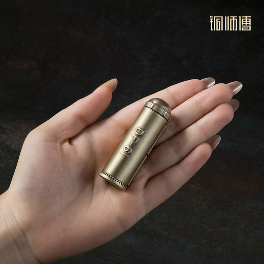 铜师傅《东风61摆件》《东风5C摆件》可爱版“大国重器”办公桌工艺品摆件 商品图5