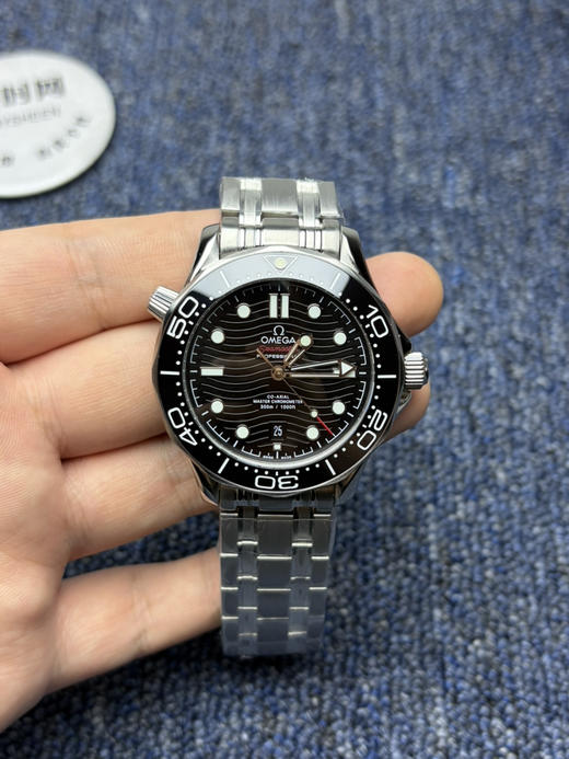 升级版 经典欧米茄OMEGA海马300米系列“黑海马”潜水机械男士腕表
机芯：搭载进口原装西铁城 商品图1